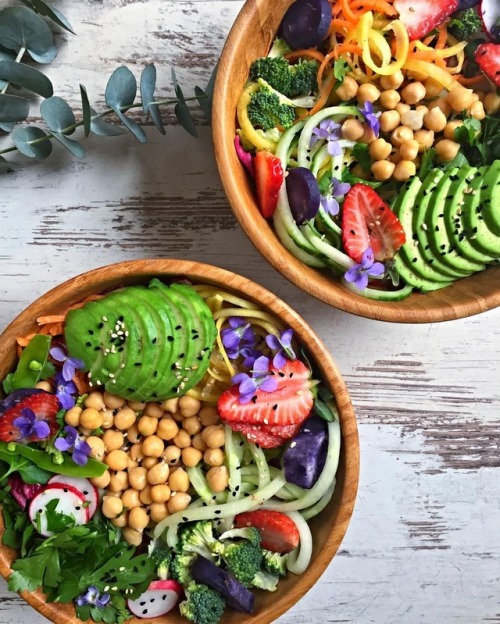 I Have Two Bowls, Who Wants The Second? We Have Carrot Noodles, Cucumber Noodles, Broccoli, Chickpeas,