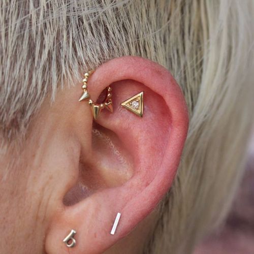 perrymdoig: New ear piercing featuring a gold and genuine diamond end from our good friends at @soma