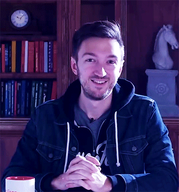 gabbiesworld: When you’re xcited for a new episode of Unsolved then you realize that there’s no new episode 
