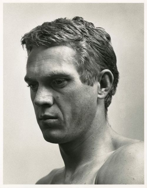 petersonreviews: Steve McQueen by Roy Schatt 