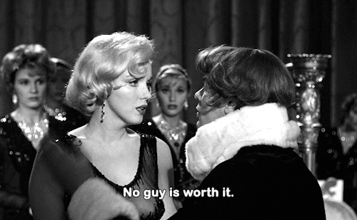emmanuelleriva:Some Like It Hot (1959) dir. Billy Wilder