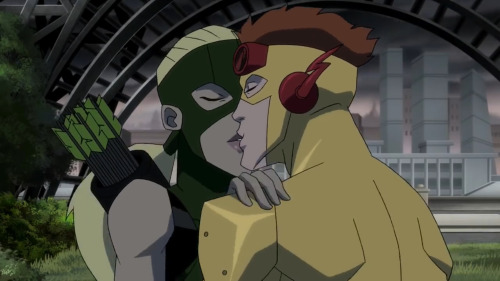romancemedia: DC Couples Sharing Their Last Kiss