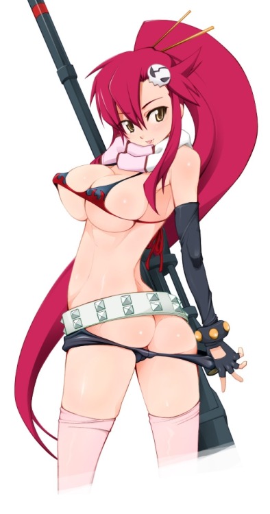 zero-million:  My favorite thing to do in a fps is sniping so I decided to post my favorite sniping girls,hehe  Enjoy