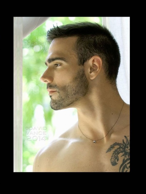 headmandream:  Jess Vill, French modelJess was born in Amiens, in the north of France