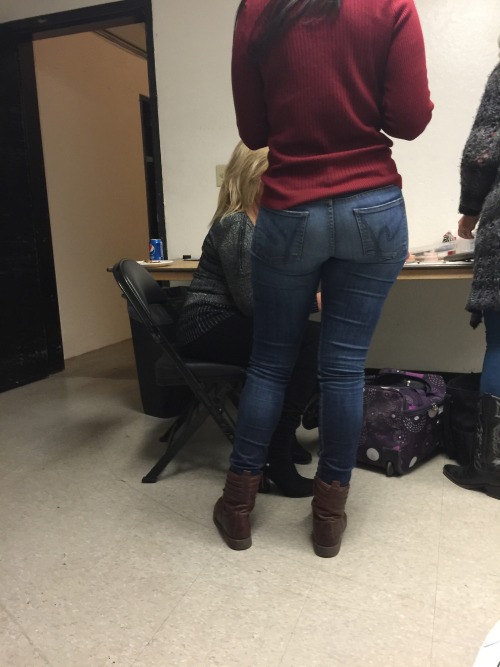 justtightjeans: Great creep butt Amazing!