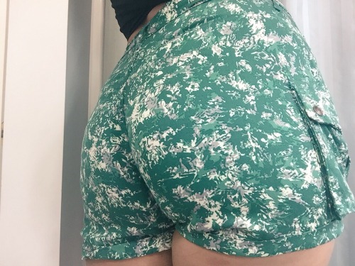 staygoldenponyboyyy:  It was a good butt day  Muahhh!!   Where you like it!! 