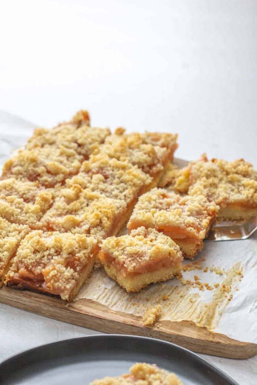 Porn Pics fullcravings:  Apple Pie Bars