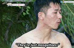  Sungyeol who’d rather be bitten by all of those mosquitoes than see his hyung