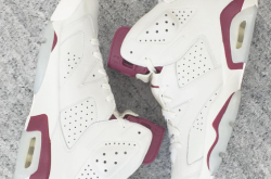 kickzzondeck:  Air Jordan 6 “Maroon”Retail: 赊Colors: White/MaroonRelease Info: This FallLike and Reblog if you like this upcoming Air Jordan 6 release.http://kickzondeck.visualfunnies.com/air-jordan-6-maroon-images-info-release-infoClick link to