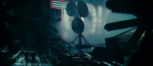 vuittonv:Blade Runner (1982). Cinematography by Jordan Cronenweth.