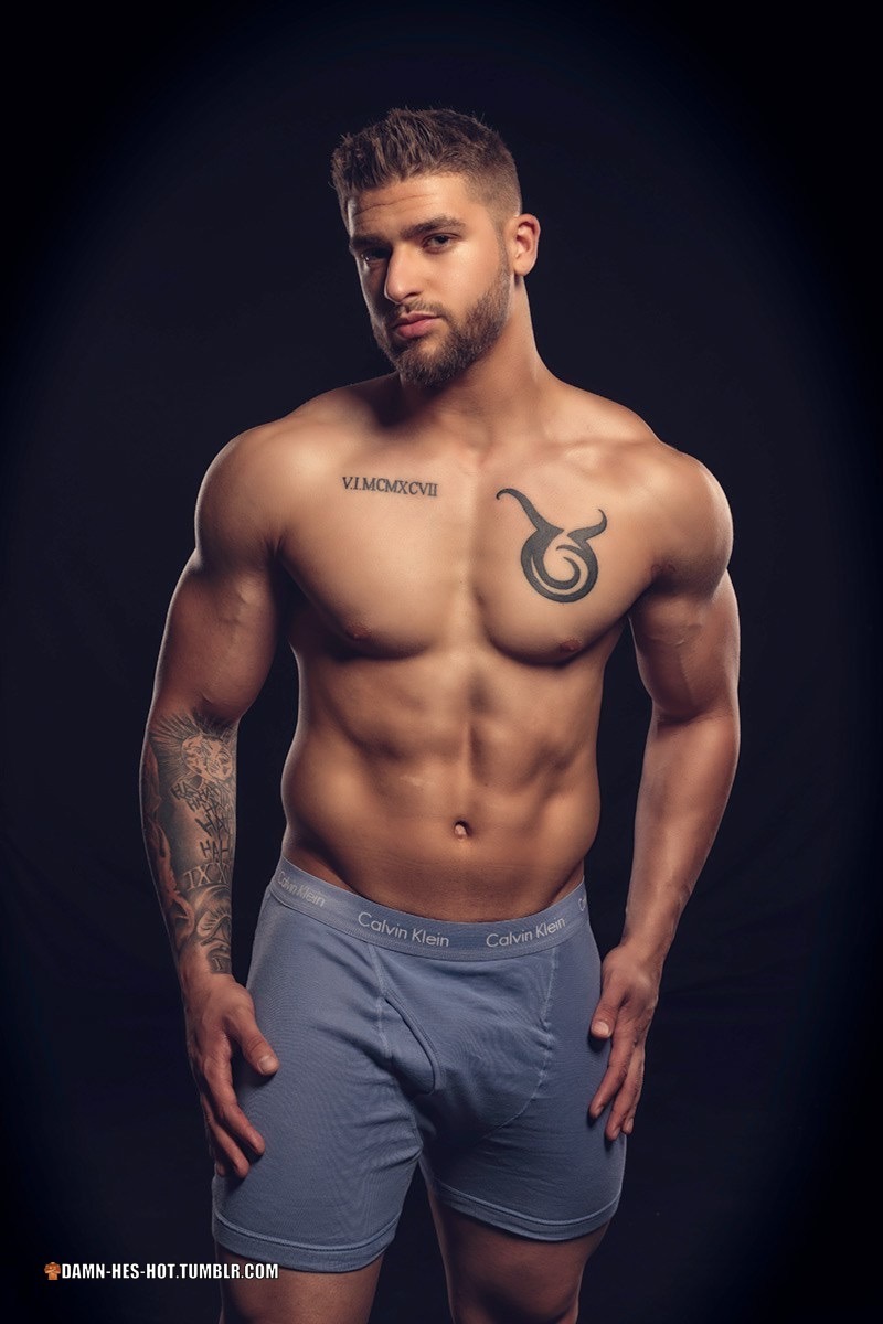damn-hes-hot:  DAMN HE’S HOT! Follow for daily pics of hot men - https://damn-hes-hot.tumblr.com/