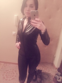 cutedragonlove:  New catsuit