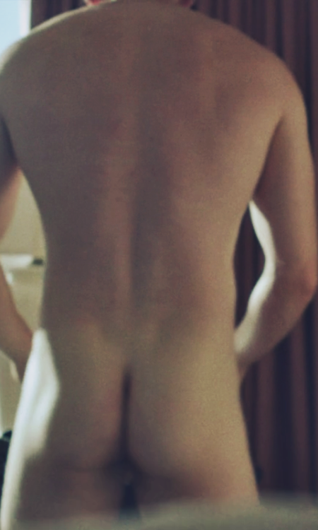 hotfamous-men:  Russell Tovey