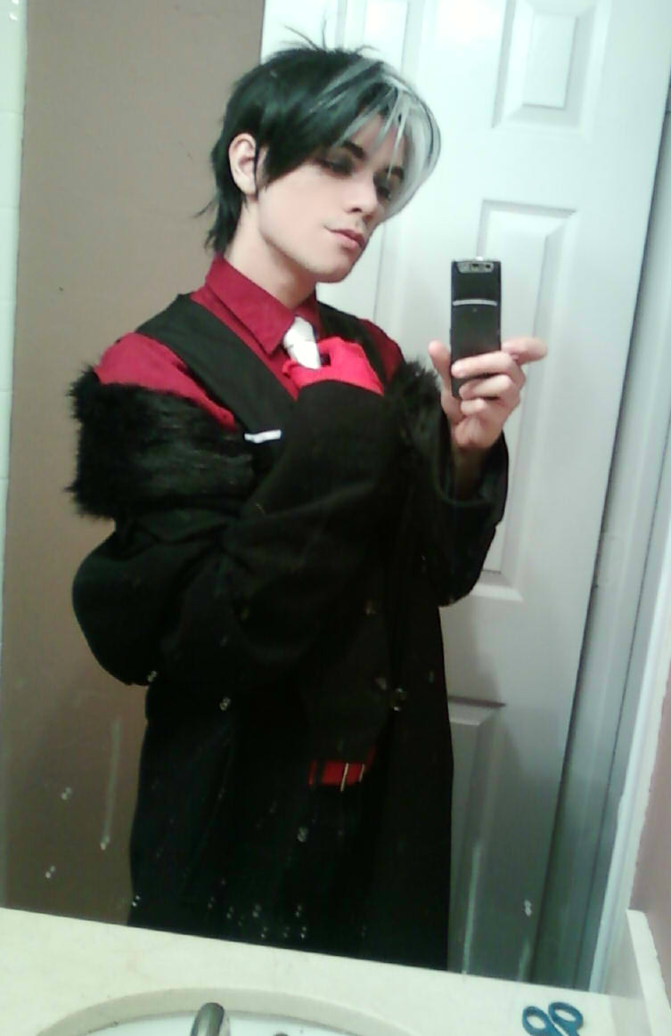 nipahdubs:  “Cruella is back”I haven’t worn my genderbend Cruella in forever