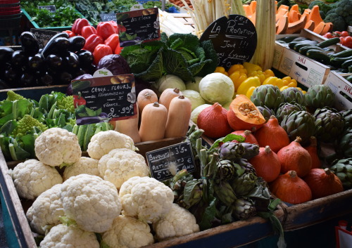 rherlotshadow: Fresh produce at the market in Grenoble, France