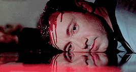 thisyearsboy:  Reasons the ‘90s Ruled - American Beauty [1999]“My name is Lester