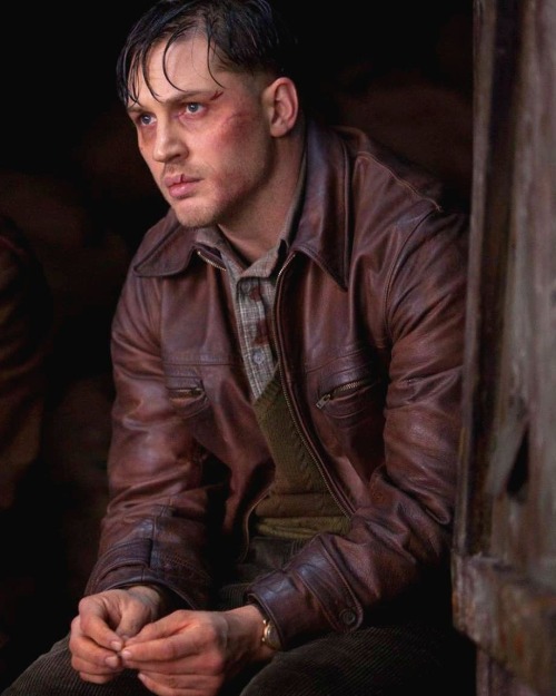 My Leo ❤❤ #tomhardy #LeoDemidov #child44 www.instagram.com/p/CIbekvOAk_P/?igshid=1w7chcwhcz2