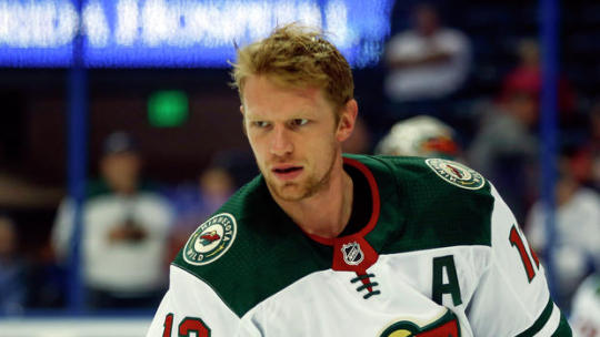 Eric Staal's young son had an adorable reaction to his father's