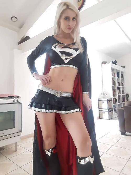 Porn photo jill-grayson:  Jill Grayson / Dark Supergirl