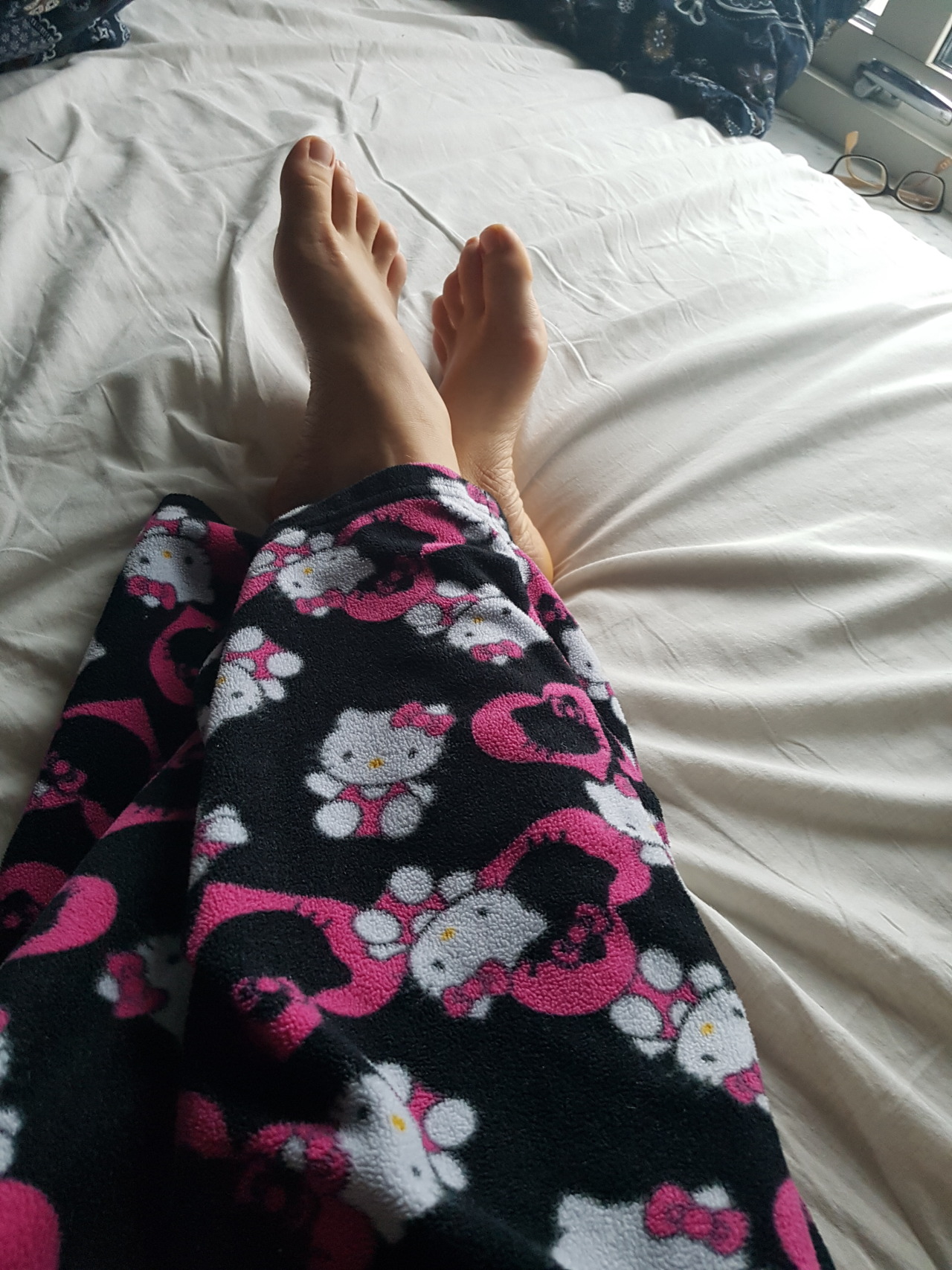 rosebody:  Hello Kitty Sunday