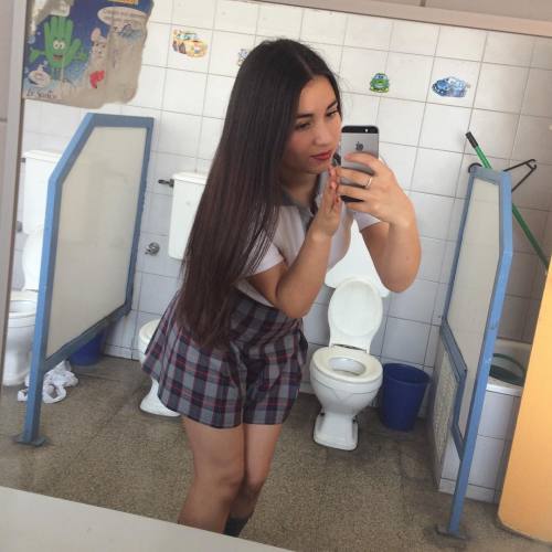 Colegialas reales porn pictures