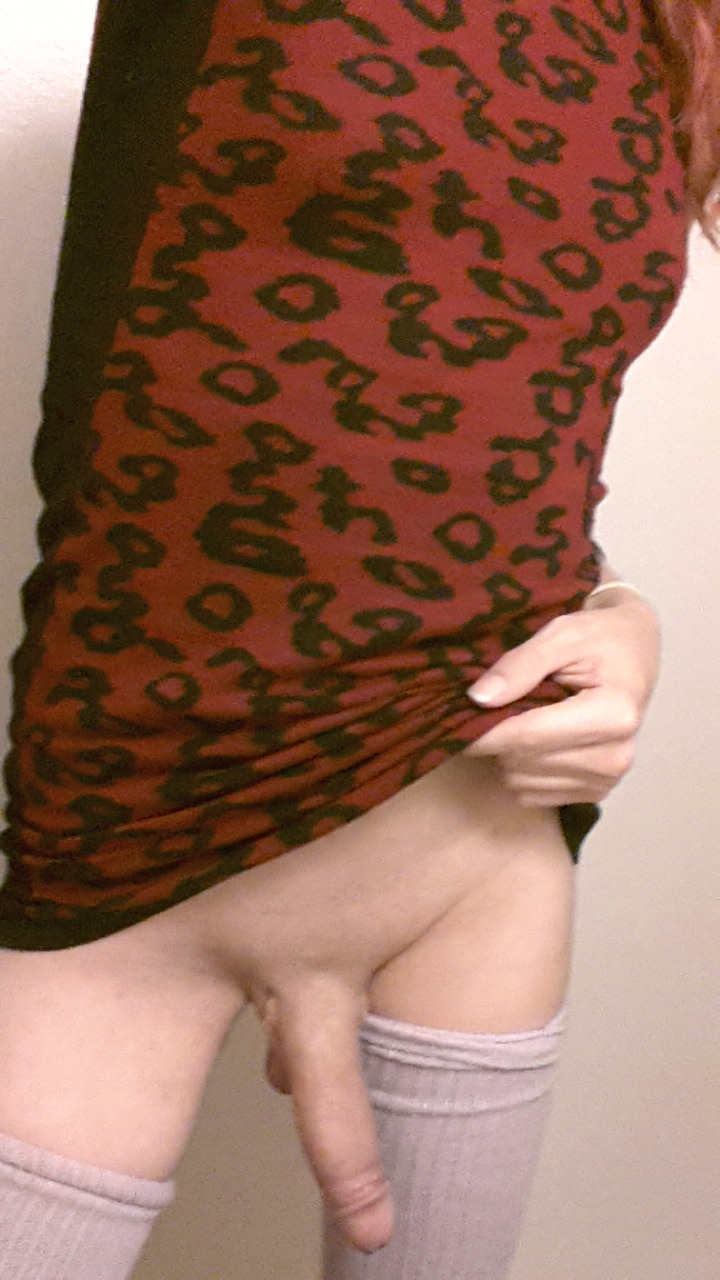 daddyswolfbrat:I don’t know how to tag gratwarden for these pics.