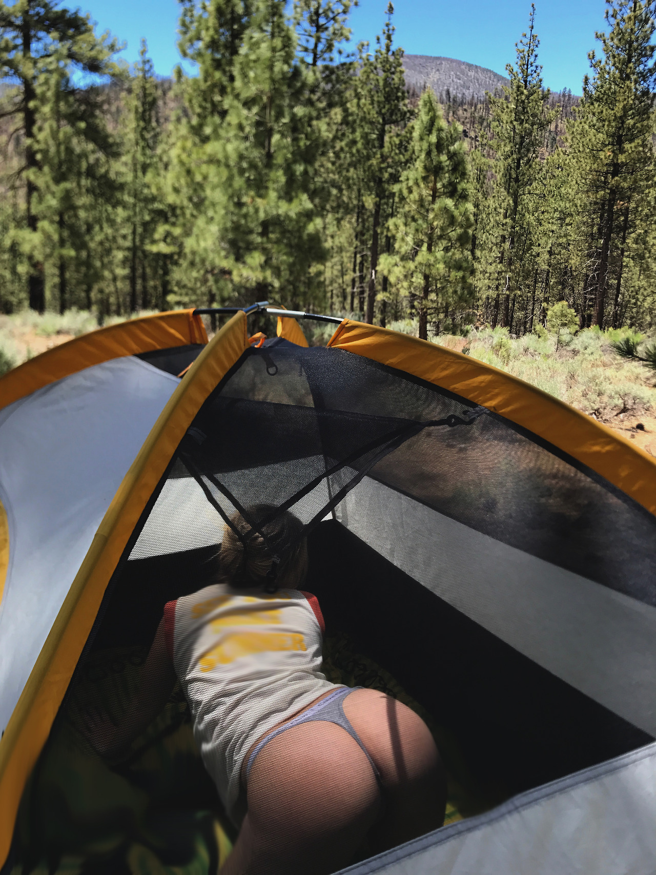 alongthehike:  camping booty 🍑 @watchusplaycali  awesome submission 