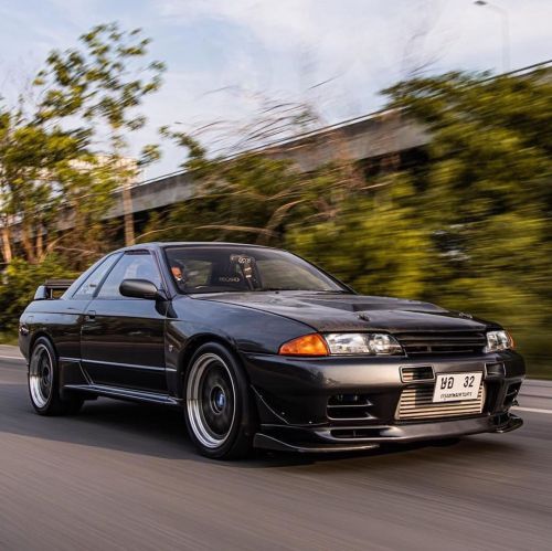 Nissan Skyline BNR32 GT-R! @psm_th@drivestylestore. . #nissanskylinebnr32 #nissanskyline #gtr #b