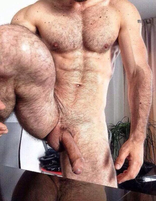ultimate-men:  Follow ULTIMATE MEN!Companion blog: http://theultimatemen.tumblr.comMain blog: http://ultimate-men.tumblr.com