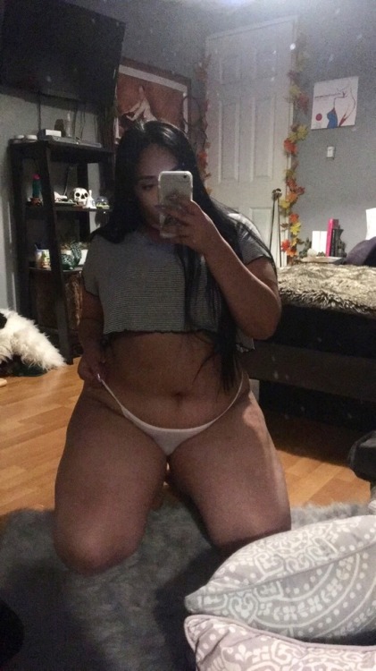 latinaa-goddesss:Bad bitch &amp; she spanish  Beautiful fucking beautiful