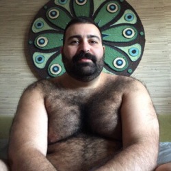 priest75:   mybigfatprcock:  Hot Middle Eastern