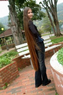 gontasblog:  very long hair