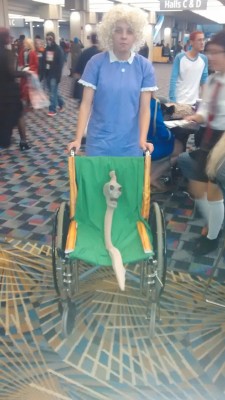 theoneguyoverthere:  This was probably my favorite cosplay at youmacon  WHAA? WHAT&rsquo;D HE SAY? 