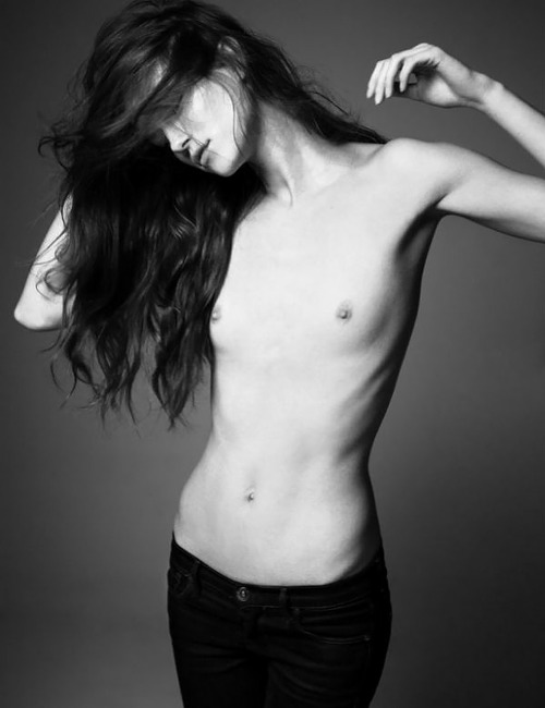 fashionfaves:  Kasia Struss 