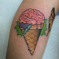 alexstrangler:  Brain ice cream cone on Melissa