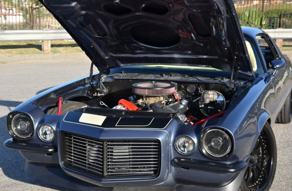 classicdetroitsteel:Garth Hammonds’ 1970 Camaro RS  