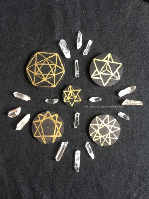 XXX the-darkest-of-lights:  New crystal grids photo