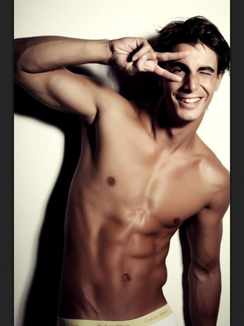 For more hot guys: www.tumblr.com/blog/sexyhotlads