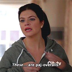 tan-the-man:  busy-busy-busy:  Sometimes I remember that Happy Endings has been cancelled