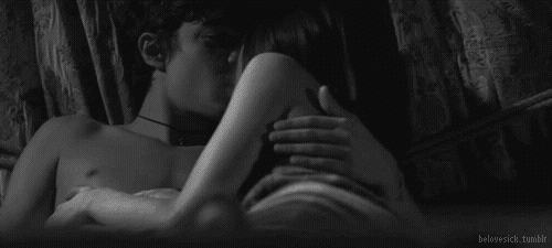 my-fucking-hungry-heart:  (1) love | Tumblr auf We Heart It. http://weheartit.com/entry/57534291/via/fatiblanquito