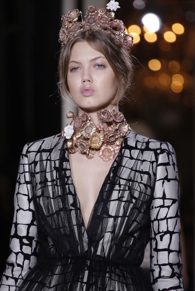 miumiukitten:  Lindsey Wixson at Giambattista Valli SS13 Couture