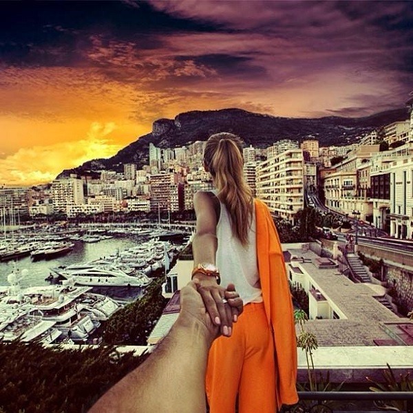 skape-arts:  the idea is aesthetically beautiful. love takes you to anywhere.  