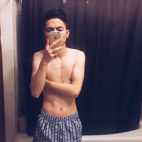 lam&ndash;bam: Nightly hot showers are the best.  Been trying to gain some meat for my skinny se