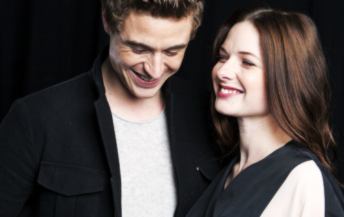 jaredhowie: “I was sent straight into a chemistry test with Max Irons. I walked in with all my
