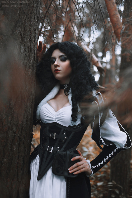 Yennefer of Vengerberg from books by A.SapkowskiModel, costume design - GreatQueenLinaPhoto - Anna F