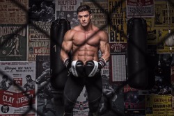 jivvii:  Jaco de Bruyn by Gilles Crofta