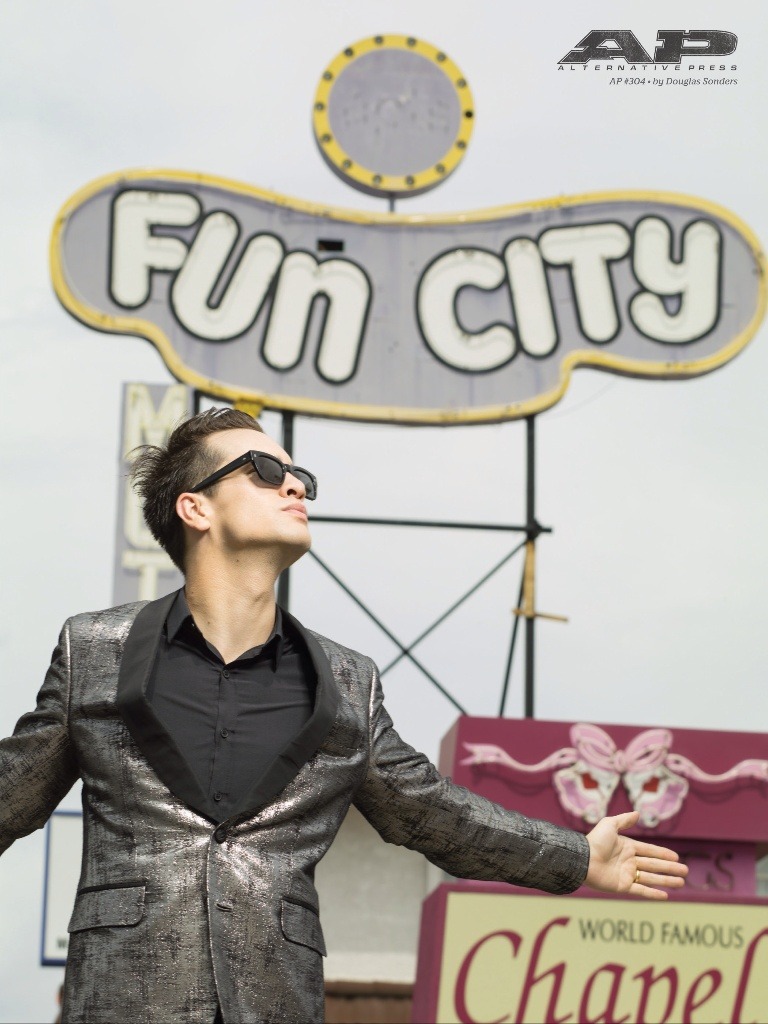 frnkfob:    Brendon Urie poster on Alternative Press #335 PT5   [ Article - Poster