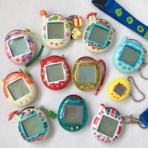 yugimoto:oh I almost forgot! here’s my tamagotchi collection! most of them are very well loved