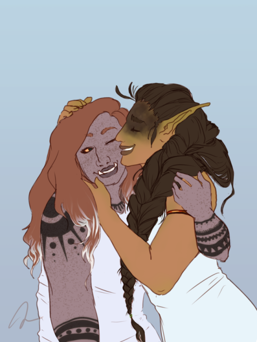 axja:amir with her tattooed, freckled first gf, back when their lives were uncomplicated and happy ✨