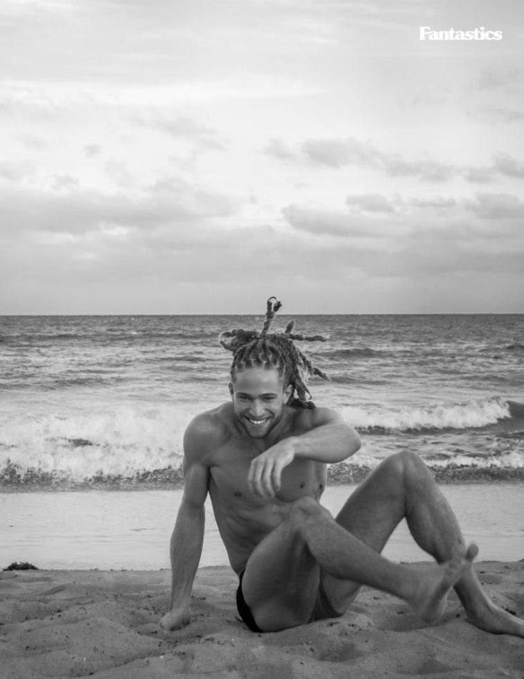 dominicanblackboy:  Sexy gorgeous delicious dread! Alexander Mass on!